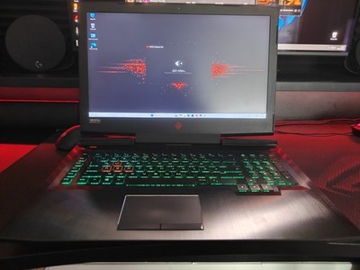 Gaming Laptop Notebook HP Omen 17 Zoll 17-an105ng I7 8gen GTX 1060 16gbRam 1.5TB