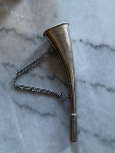 ANCIENNE CORNE D'APPEL-TROMPETTE DE CHASSE ANNEES 50