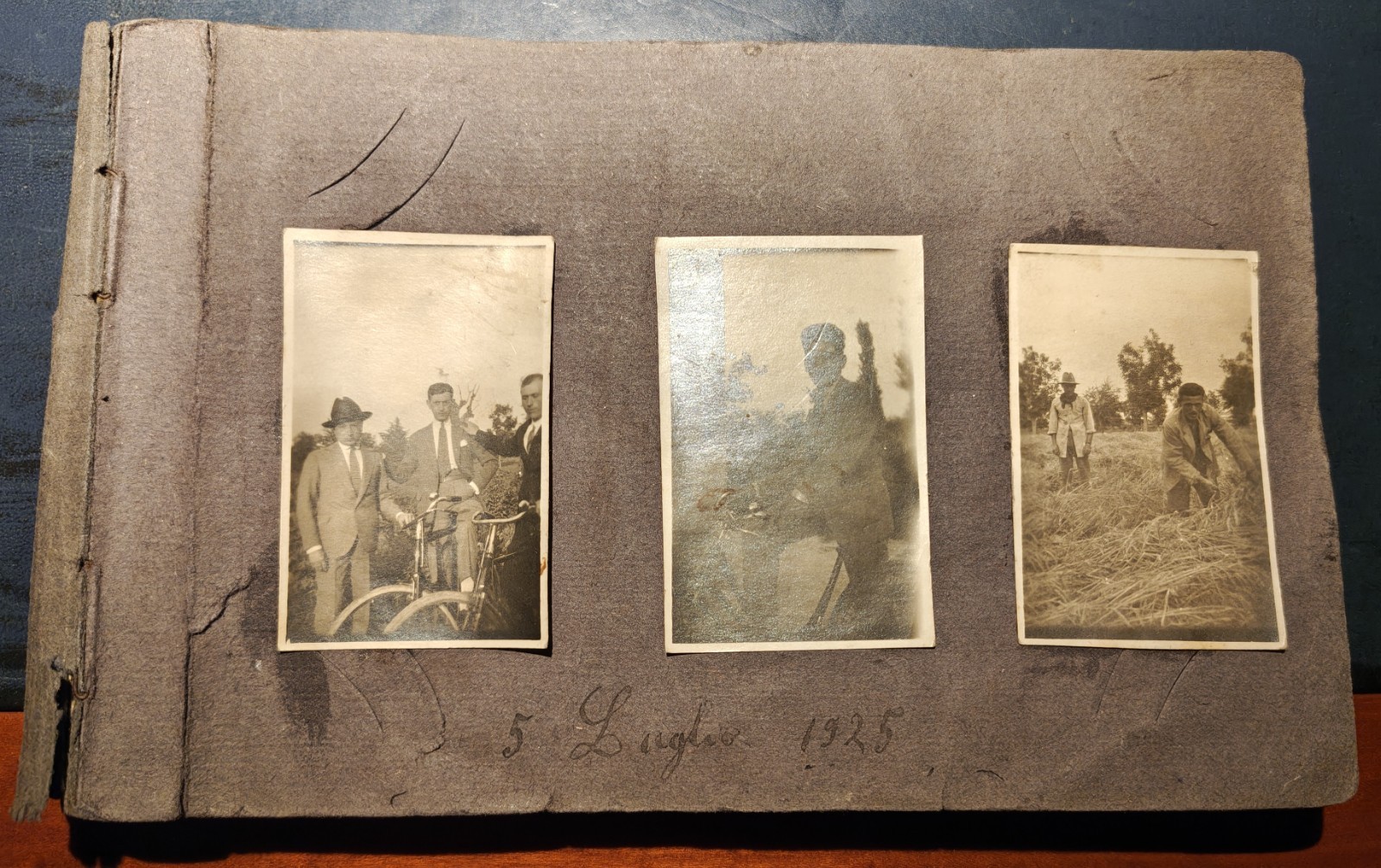 LOTTO DI 107 FOTOGRAFIE B/N MONTATE SU UN ALBUMETTO SENZA COPERTINA - DA ANNI 20
