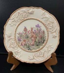 1 New VTG Cracker Barrel Easter Treasure Decorative Plate