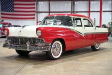 1956 Ford Fairlane Town Sedan
