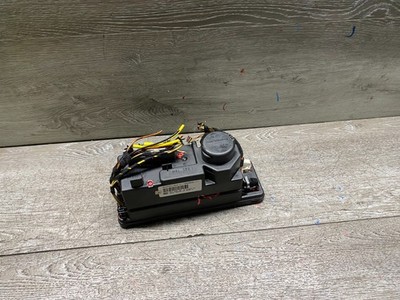 OEM CROSSFIRE MERCEDES R170 SLK-CLASS 1997-2004 DOOR LOCK LOCKING VACUUM PUMP