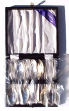 Vintage 7 Raimond Grapefruit Spoon Set in Original Box Sheffield England