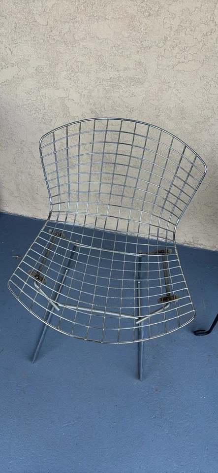 Knoll Bertoia Wire Side Chair – Mid Century Modern Design – Authentic Vintage - Image 2 of 4