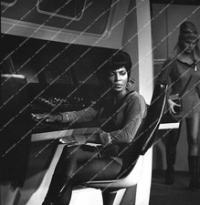st-263 Nichelle Nichols, Grace Lee Whitney TV orig Star Trek st-263