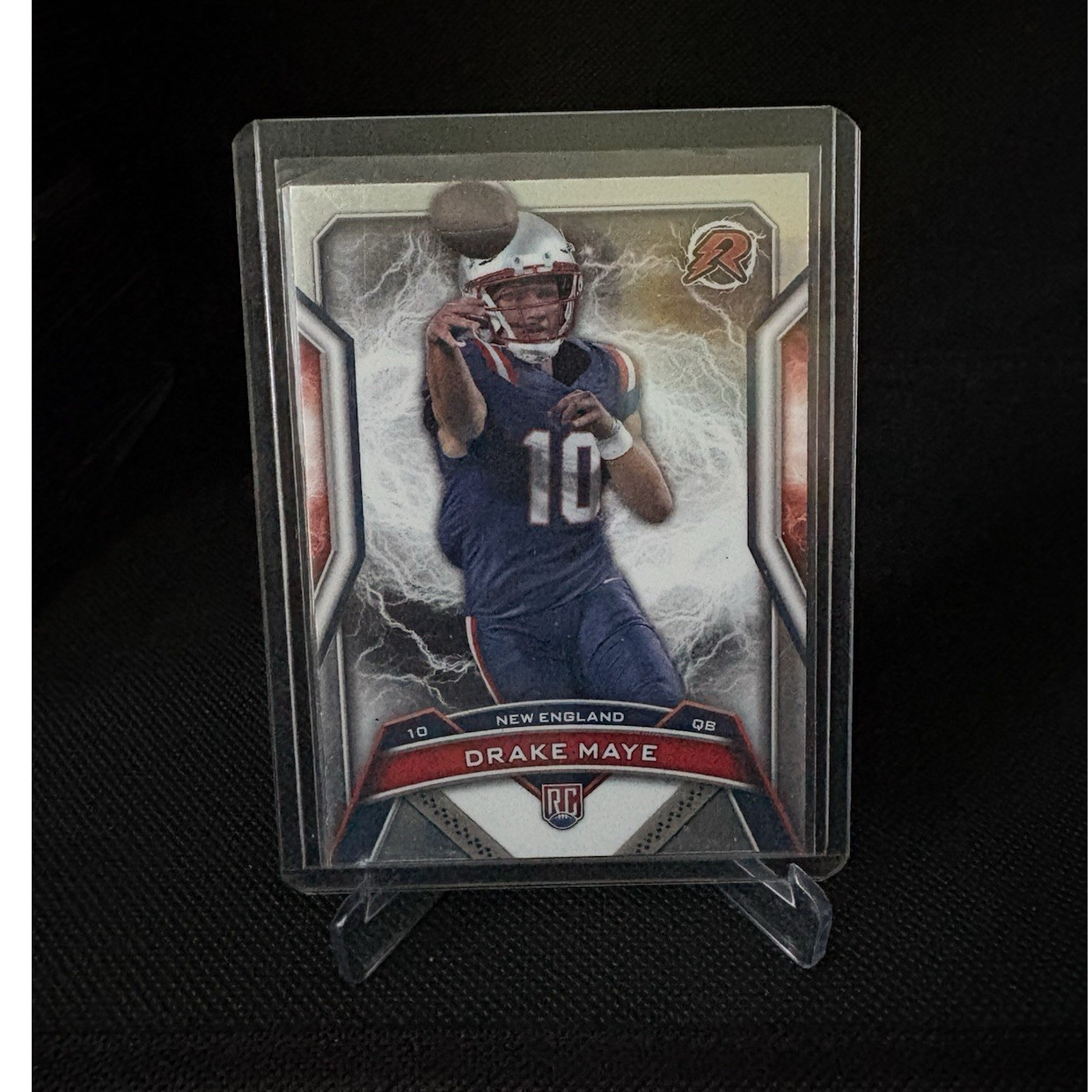 Topps 2024 Resurgence Rookie Drake Maye #164 Patriots NFL Football Card