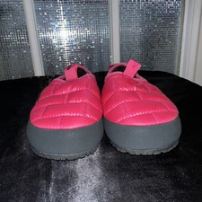 The North Face, Youth Thermal Tent Mule II, Pink and Black Youth Size 10 