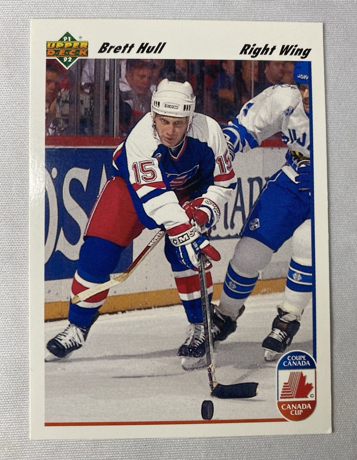 Brett Hull #33 Hockey Cards 1991 Upper Deck trading card — raw and PSA graded price guide