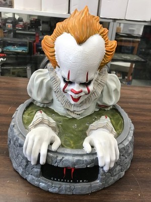 it chapter two light up statue works