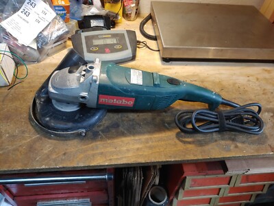 Metabo W 21-230 MVT Angle Grinder
