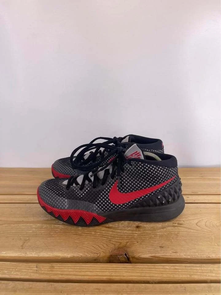Nike Kyrie 1 Low Black | eBay