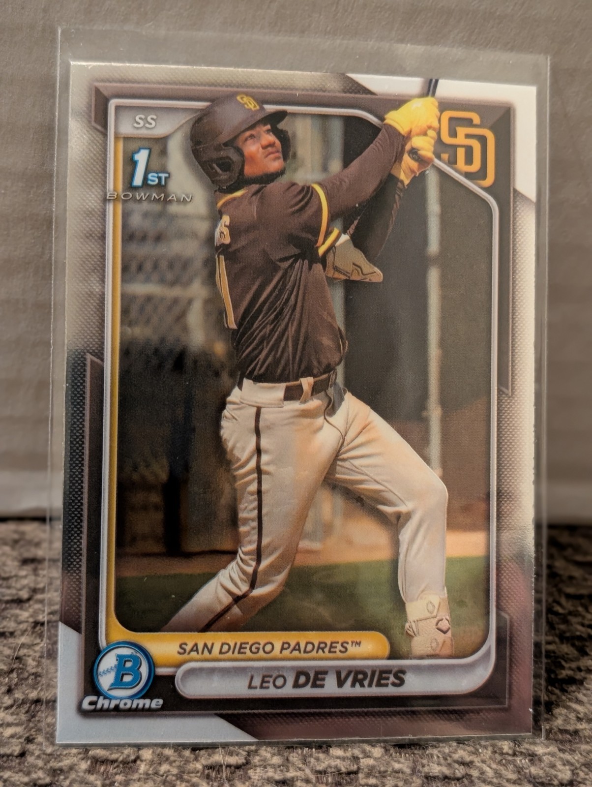 2024 Bowman Chrome Leo De Vries 1st Bowman Base Chrome BCP-179 San Diego Padres