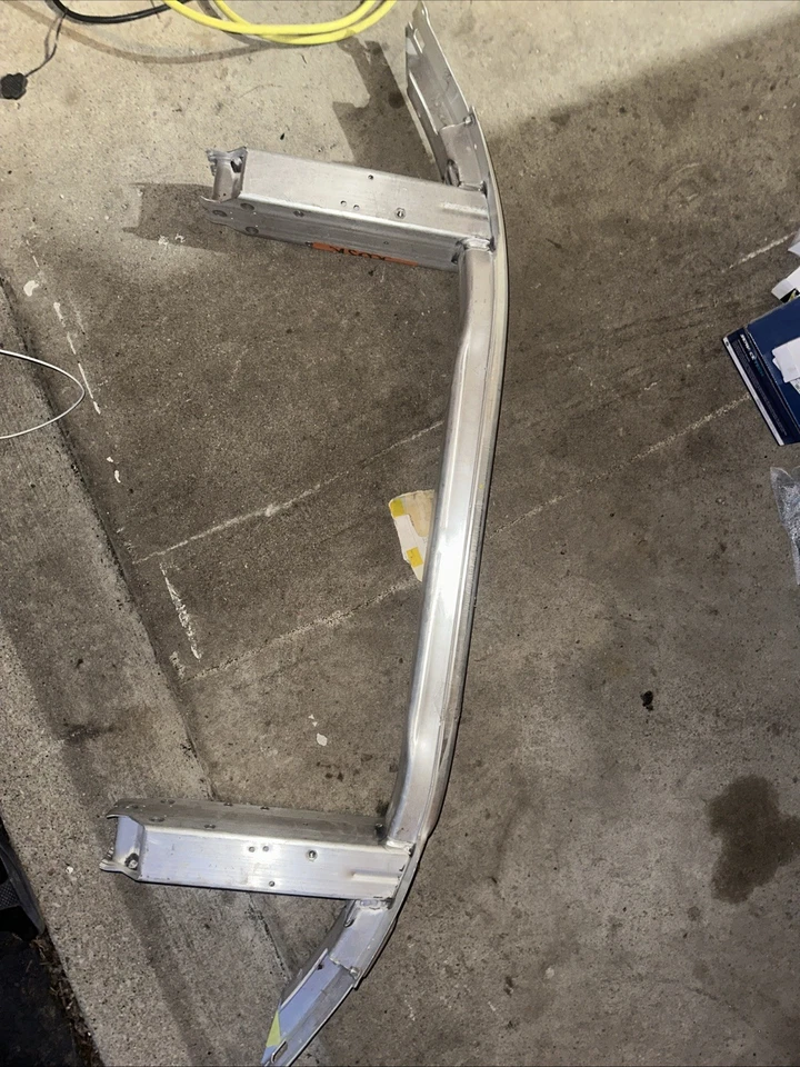 Barra de impacto 51117373406 G14 G15 Foto 2 de 2