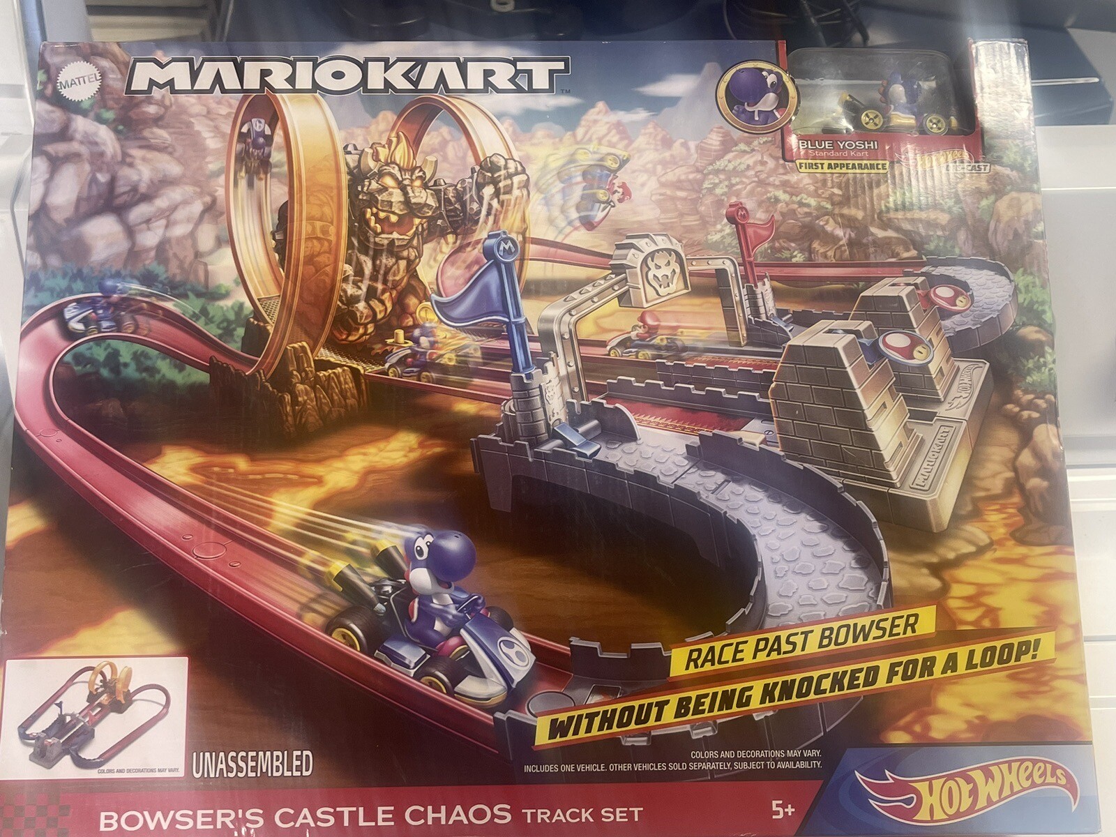 Hot Wheels MarioKart Bowsers Castle Chaos Playset Blue Yosi Kart(GNM22