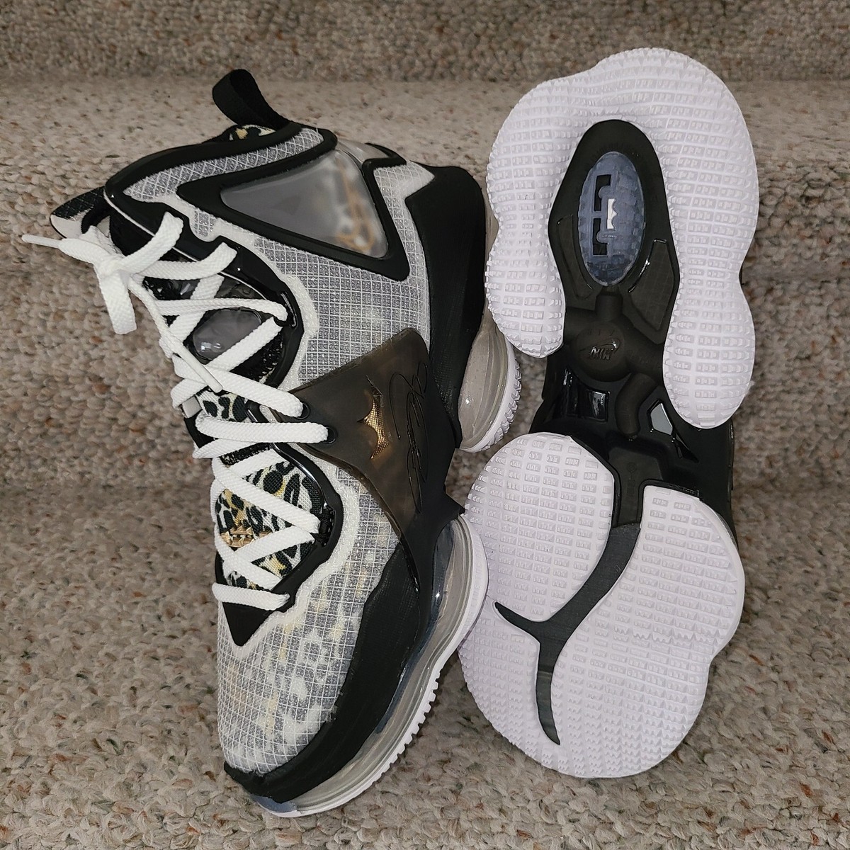 NEW Sz 4.5 Men's Nike LeBron 19 XIX CZ0203-100 White NEW Sz 4.5 Men's Nike LeBron 19 XIX CZ0203-100 White