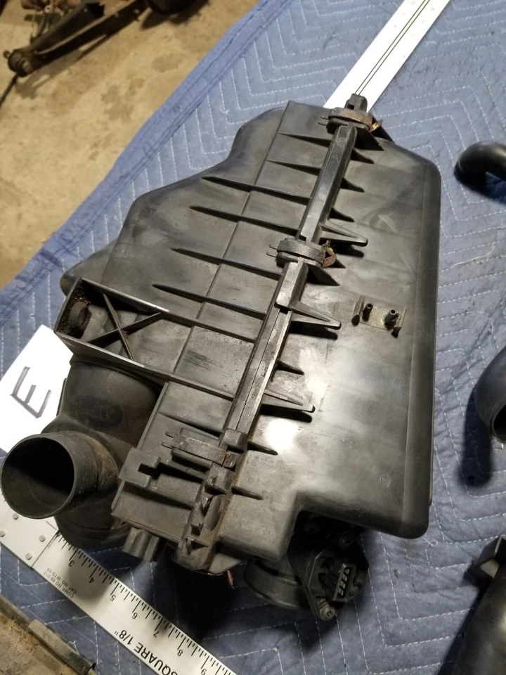 Juego de luces traseras de freno OEM #349AN 1998-2000 Volvo V70 S70 V70R L & R Foto 3 de 4