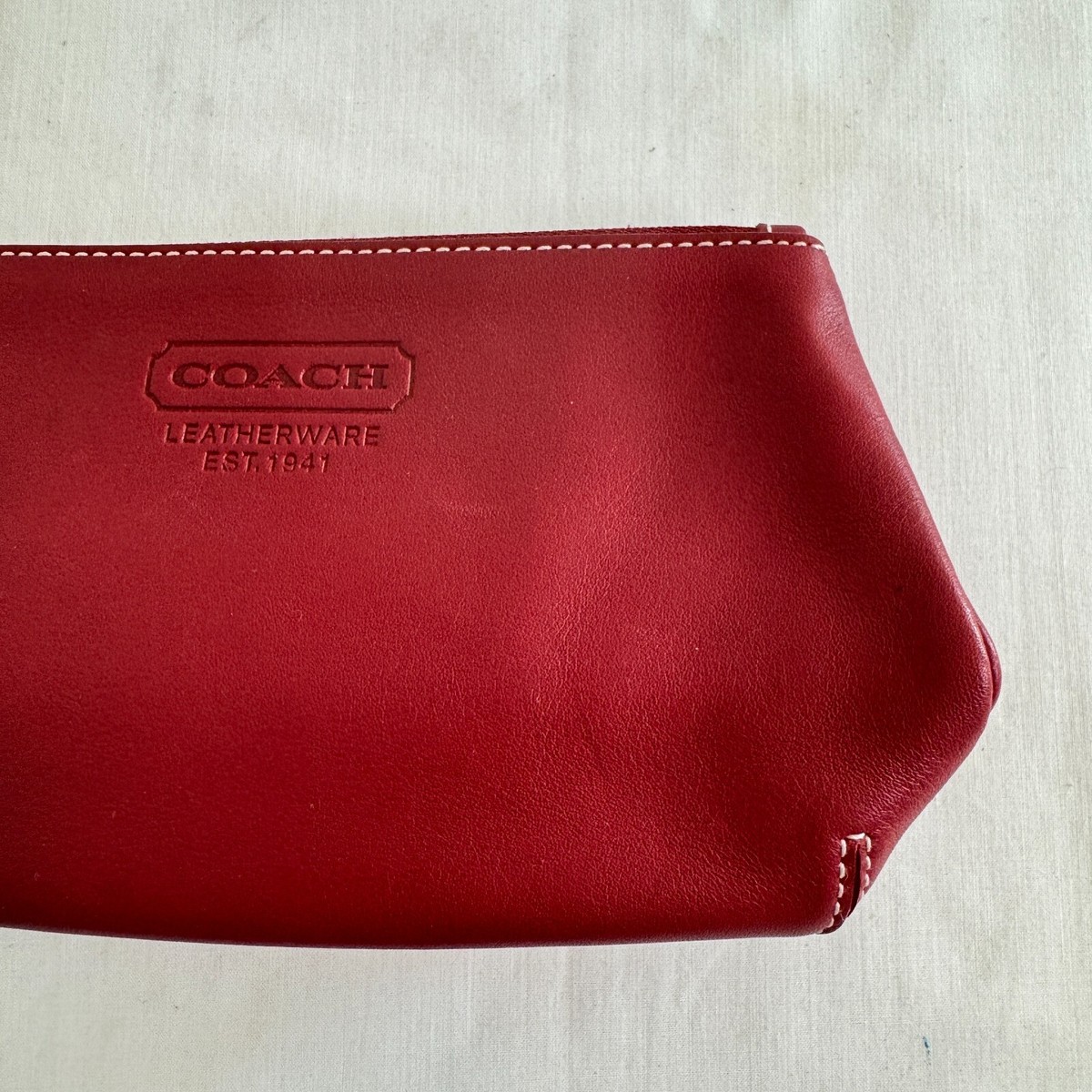 Vintage Coach Red Embossed Smooth Leather Wristlet Pouch