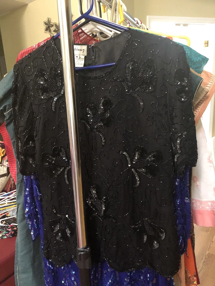 Trajes indios bordados a mano. Talla mediana a grande  Foto 3 de 4