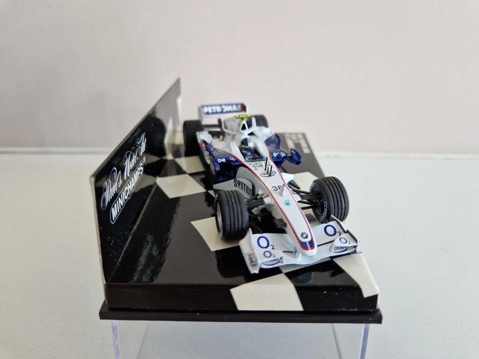 Minichamps 1/43 BMW Sauber F1.06 S.Vettel - Test Driver 2006 - 400060043 - Bild 2 von 4