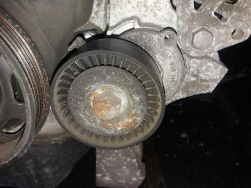 030145299F Spannrolle Zahnriemen Steuerriemen (Riemenspanner)   V DE395237-19