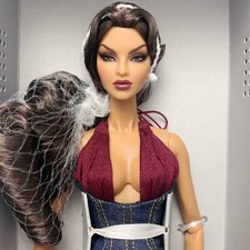 Integrity toys fashion royalty prenotazione per due Isha Kalpana bambola musa moderna