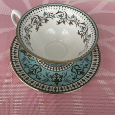 The Royal Collection Fine China Teacup and Saucer Set Made In England. VGC