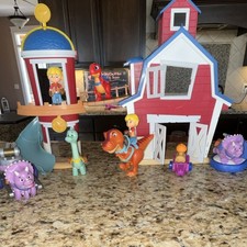 Fisher-Price Dino Ranch Playset with Figures and Barn for Ages 3-7