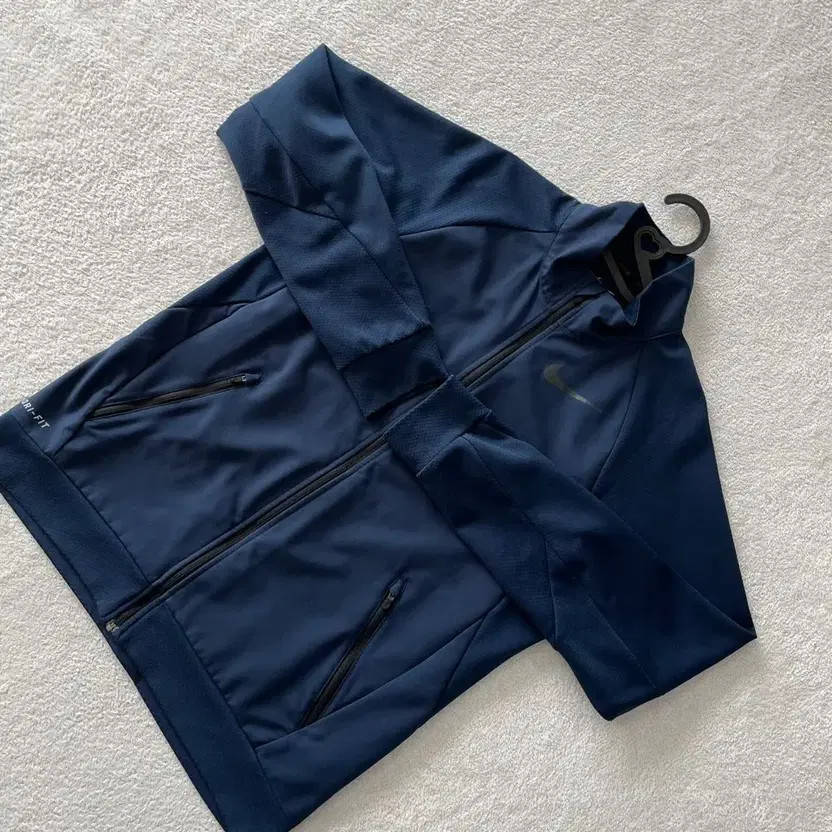 Nike Dri-Fit Navy Zip-up Jacket - Size 95 M for Men thumbnail 8