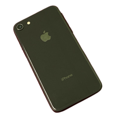 Apple iPhone 8 64/128GB Fully Unlocked (GSM+CDMA) AT&T T-Mobile Verizon