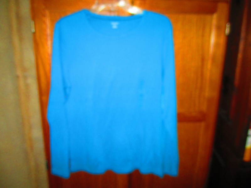St. John's Bay Aqua Blue Round Neck Long Sleeve Top New w Tags NWT Size L Large