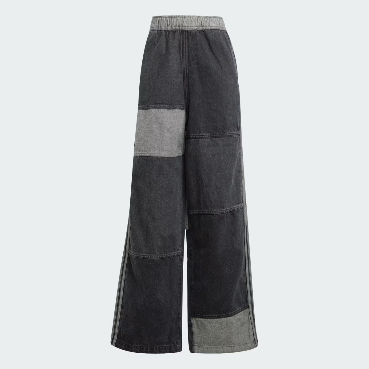 adidas DENIM TRACK PANT Sサイズ $_57.PNG?set_id=880000500F