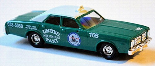 Dodge Monaco L. A. Taxi United Independent Los Angeles Cab Taxi 1:87 Busch 46610 - Picture 2 of 7