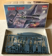 Academy Minecraft Model Kits Aircraft 1:72 Scale LOCKHEED PV-1 GUN SHIP