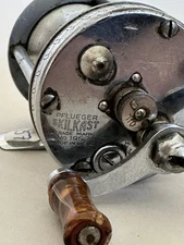 Antique Pflueger Skilfast No. 1953