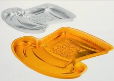 Fun Express - New Year's Plastic Serving Trays, 1 - Silver & 1 - Gold