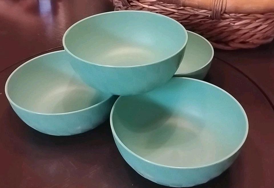 Set of 4 MAINSTAYS Plastic 38oz Cereal Bowls Round Textured BPA Free Teal - Image 2 of 4