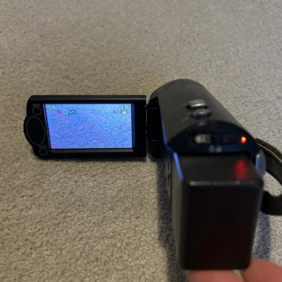 PANASONIC HC-V160 CAMCORDER  - Image 4 of 4