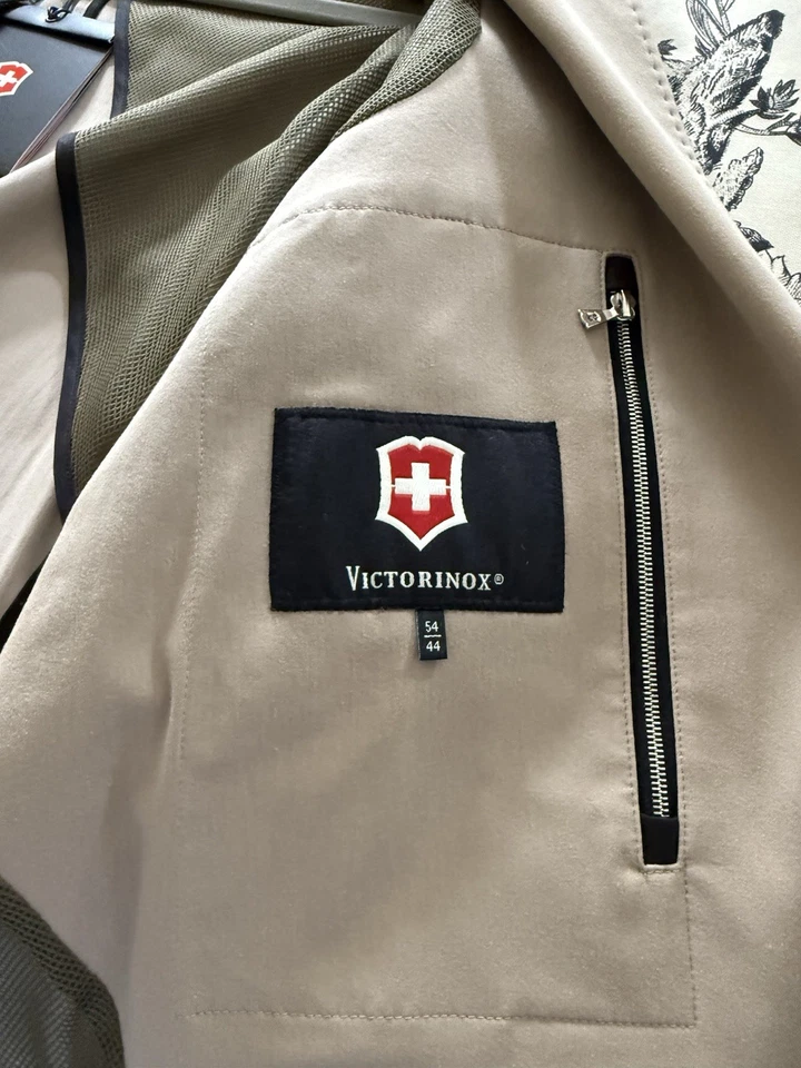 Victorinox BlazerJacket Mens 44R Beige Photojournalist Swiss Army Travel Coat - Image 3 of 4