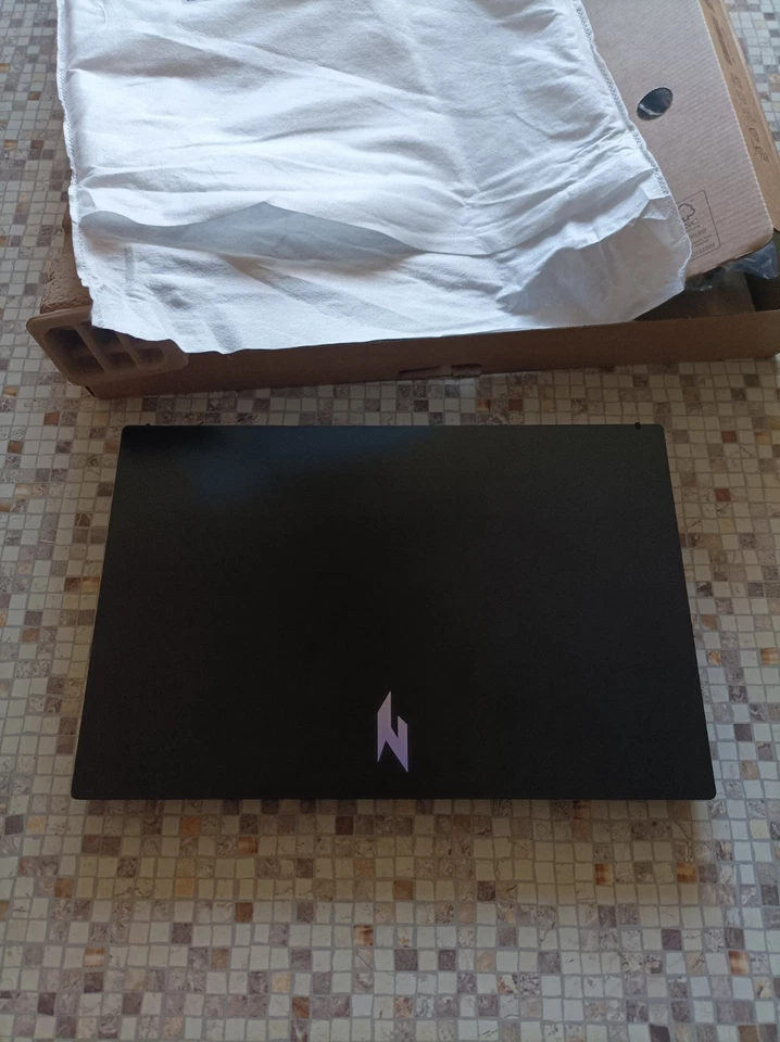 Acer Nitro V15 Notebook Gaming - Immagine 3 di 4