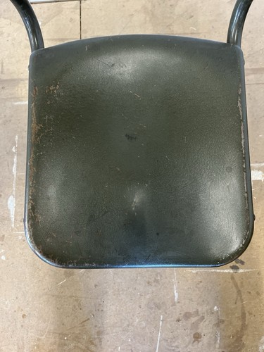 Vintage Industrial Metal Office Chair With Adjustable Height And Swivel. - Picture 5 of 6