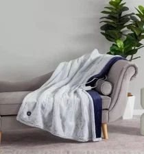 Berkshire HEATED Reversible Luxe THROW Blanket BLUE 50" x 60"