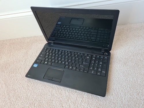 Toshiba 15.6 Satellite C55-A5308 i3-3120m 750GB 4GB RAM Intel HD 4000 Windows 10 - Picture 1 of 11