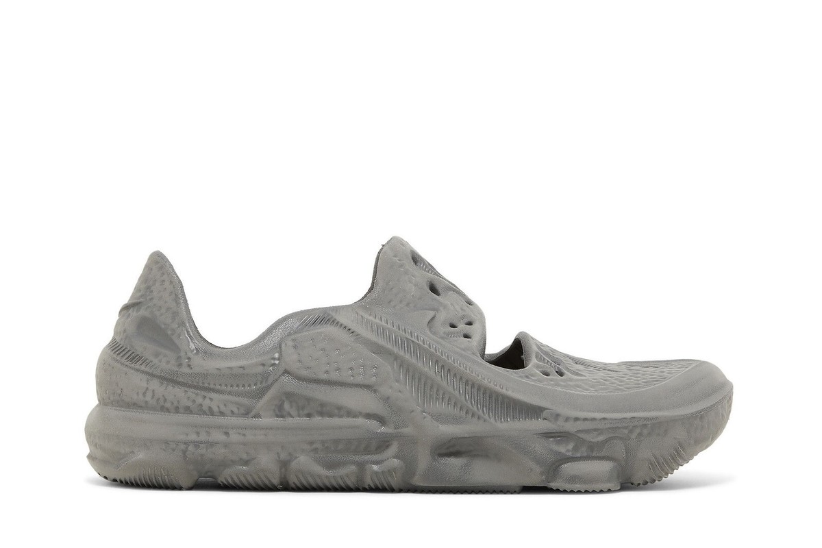 新品 ISPA UNIVERSAL ナイキ NIKE 26cm 楽天市場】ナイキ ISPA ユニバーサル NIKE ISPA UNIVERSAL