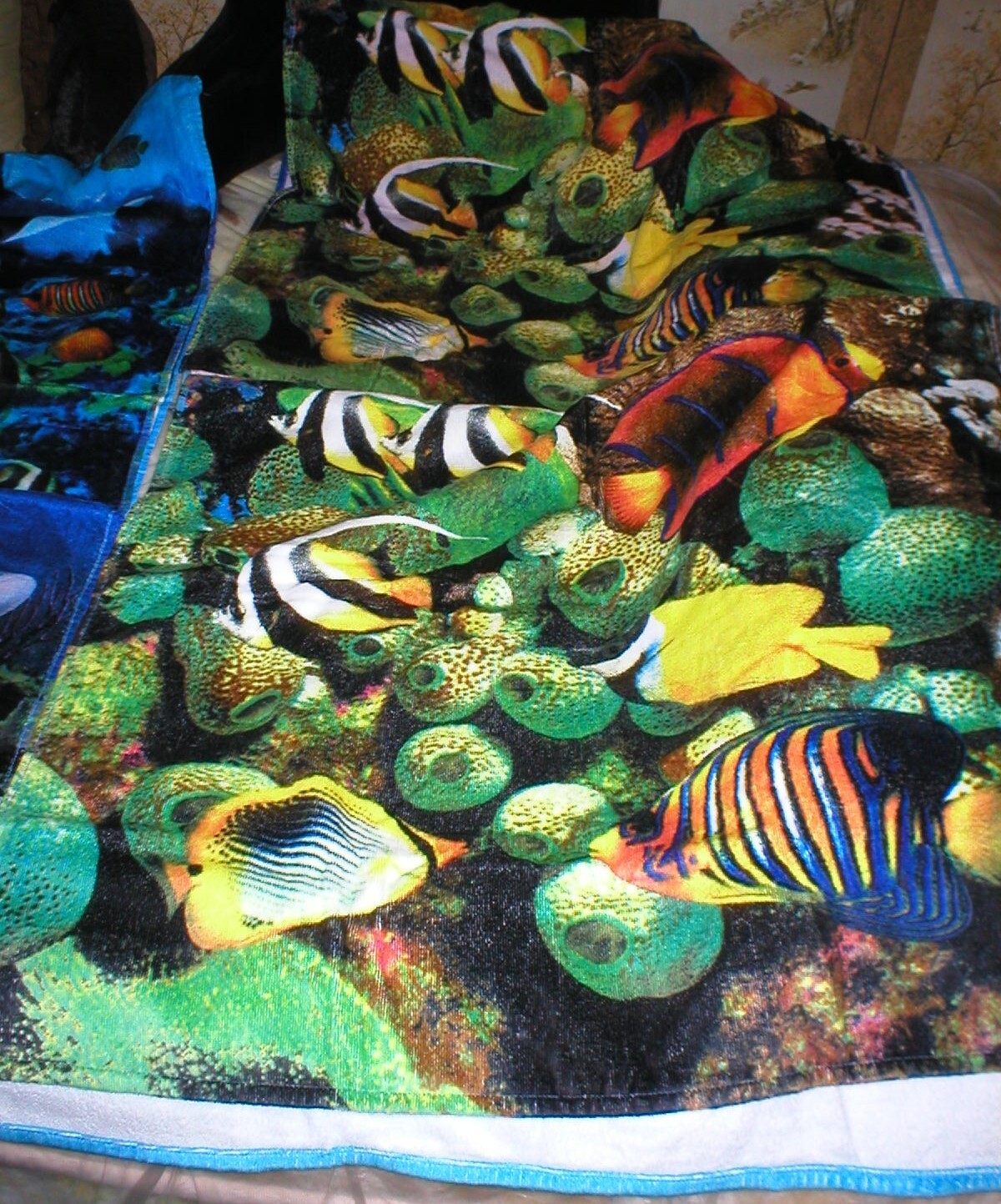 SALTWATER FISH BATH SET 4 TOWELS 1 SHOWER CURTAIN 12 HOOKS LOT SOLD AS IS eBay