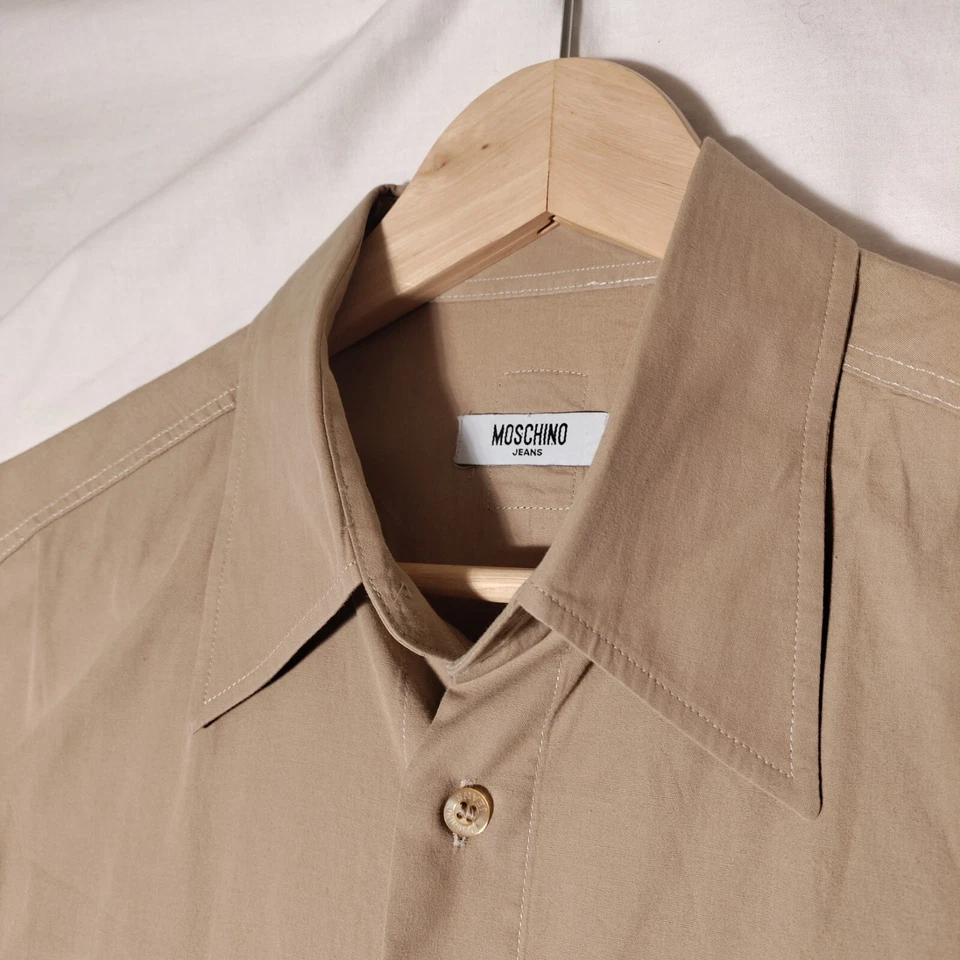 Vintage MOSCHINO Jeans Button Front Shirt Sz XL  Tan Tiki Print Sleeves Italy - Image 2 of 4