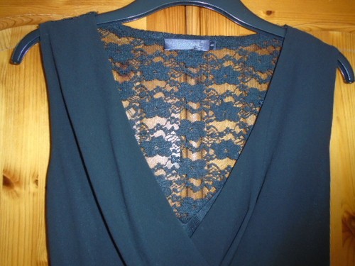 Gorgeous black sleeveless dress, lace back panel, JASMINE LONDON, size 8, NEW - Picture 2 of 3
