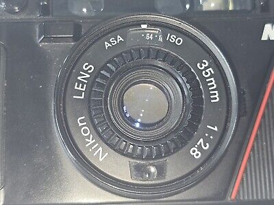 Nikon L35 AF Film CAMERA for RESTORATION 35mm lens f/2.8 ISO Nikon L35 AF Film CAMERA for RESTORATION 35mm lens f/2.8 ISO