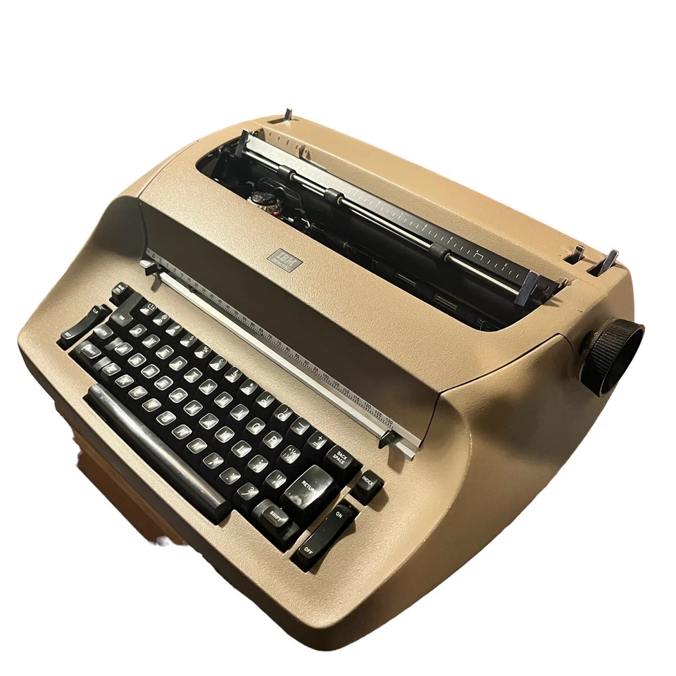 Vintage IBM Typewriter Selectric Model 7X For Parts Only As Is Does Not Power On - Image 3 of 4