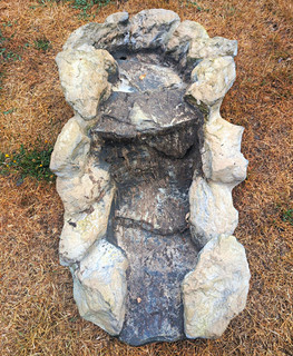 Rock Look Plastic Pond Water Fall Item Used But In Good Condition No Damage