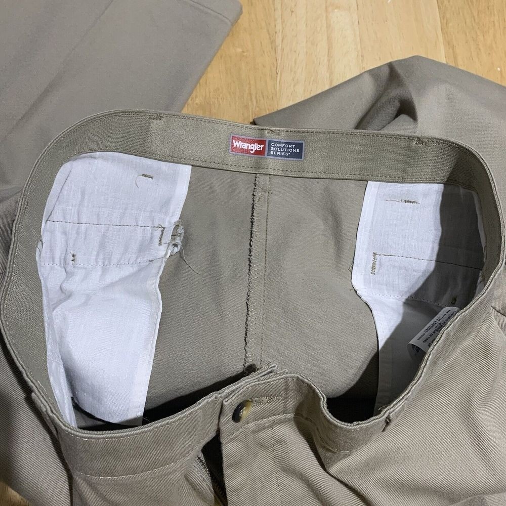 Wrangler Mens 36X29 Beige Comfort Solution Series Stretch Pleated Pants A-65 thumbnail 10